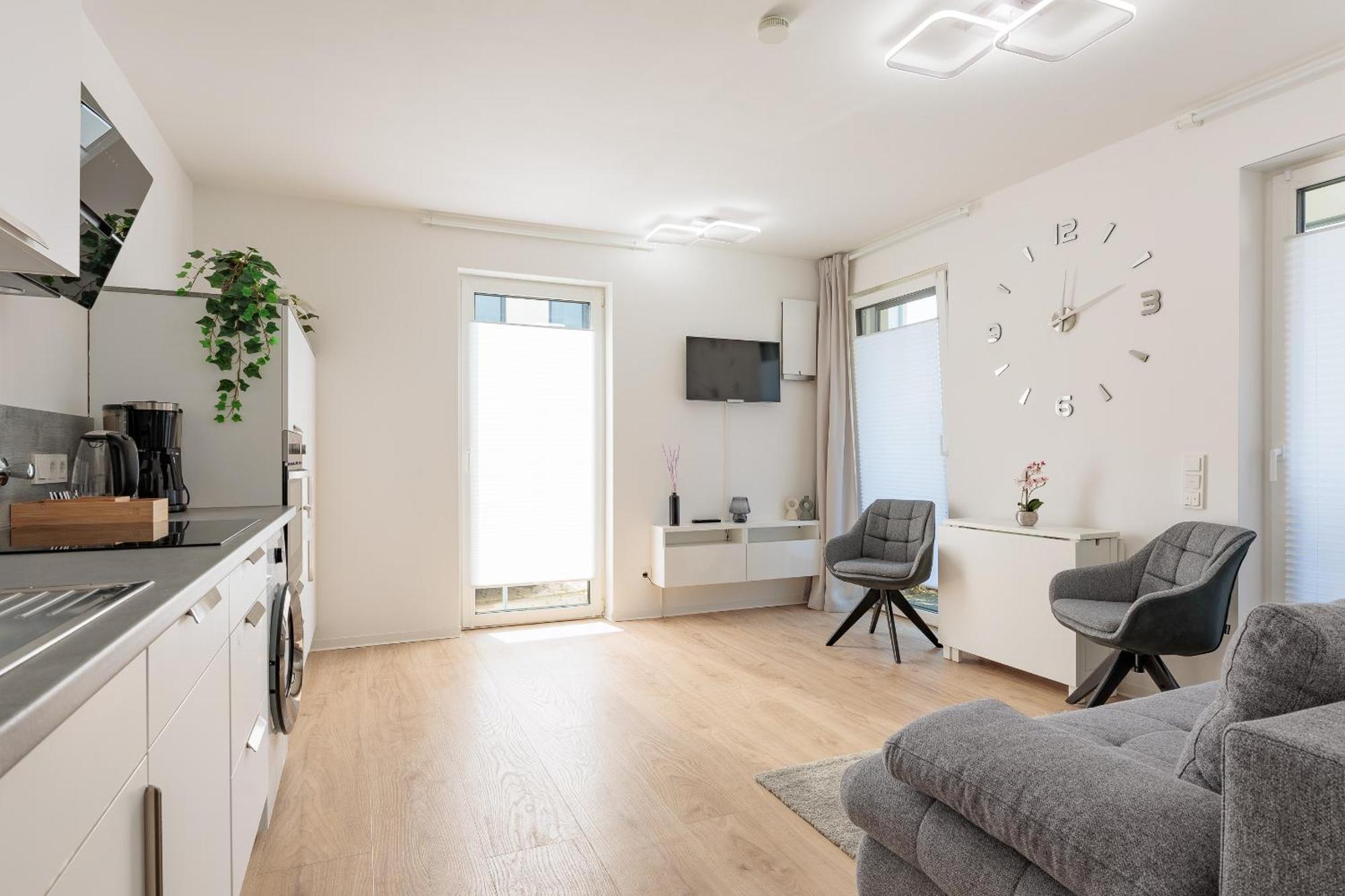 Apartment Zum Wohlfuehlen Mit 2 Zimmern I Garten I Terrasse I Kuechenzeile I Pkw-Parkplatz Ibbenbüren Exterior foto